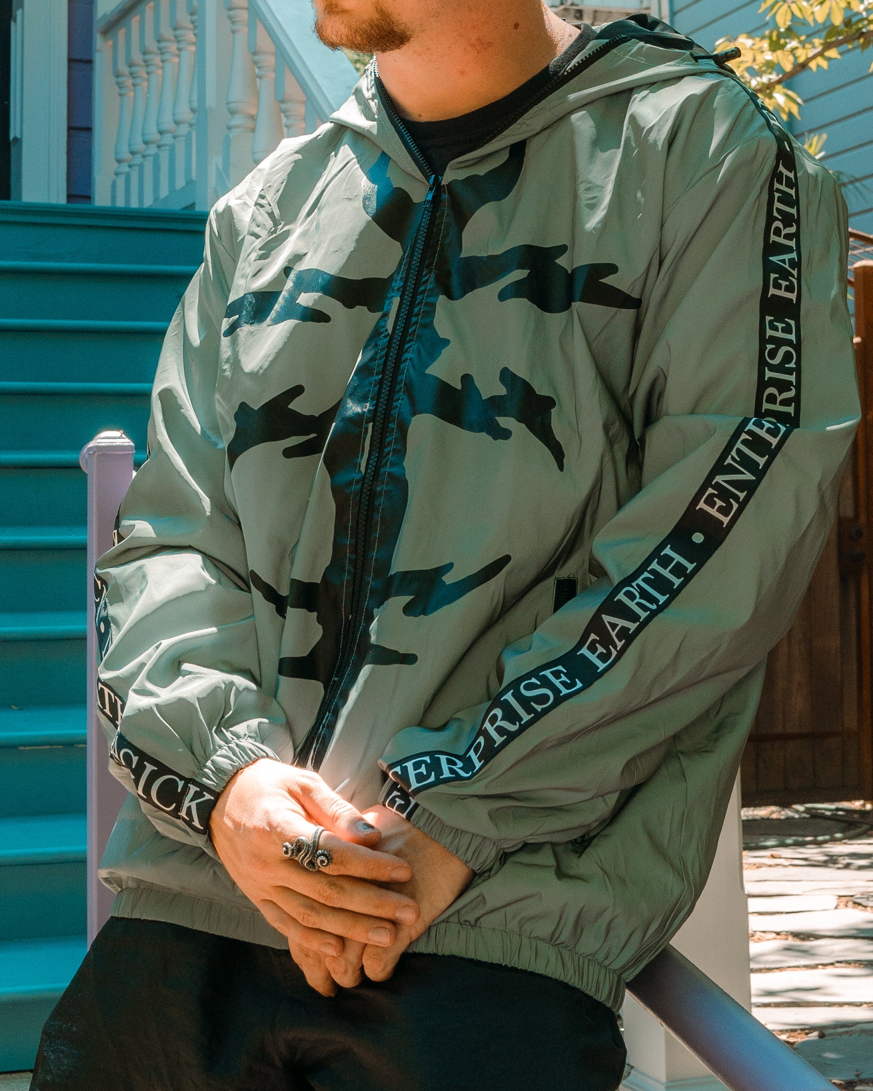 3M REFLECTIVE WINDBREAKER - NEW